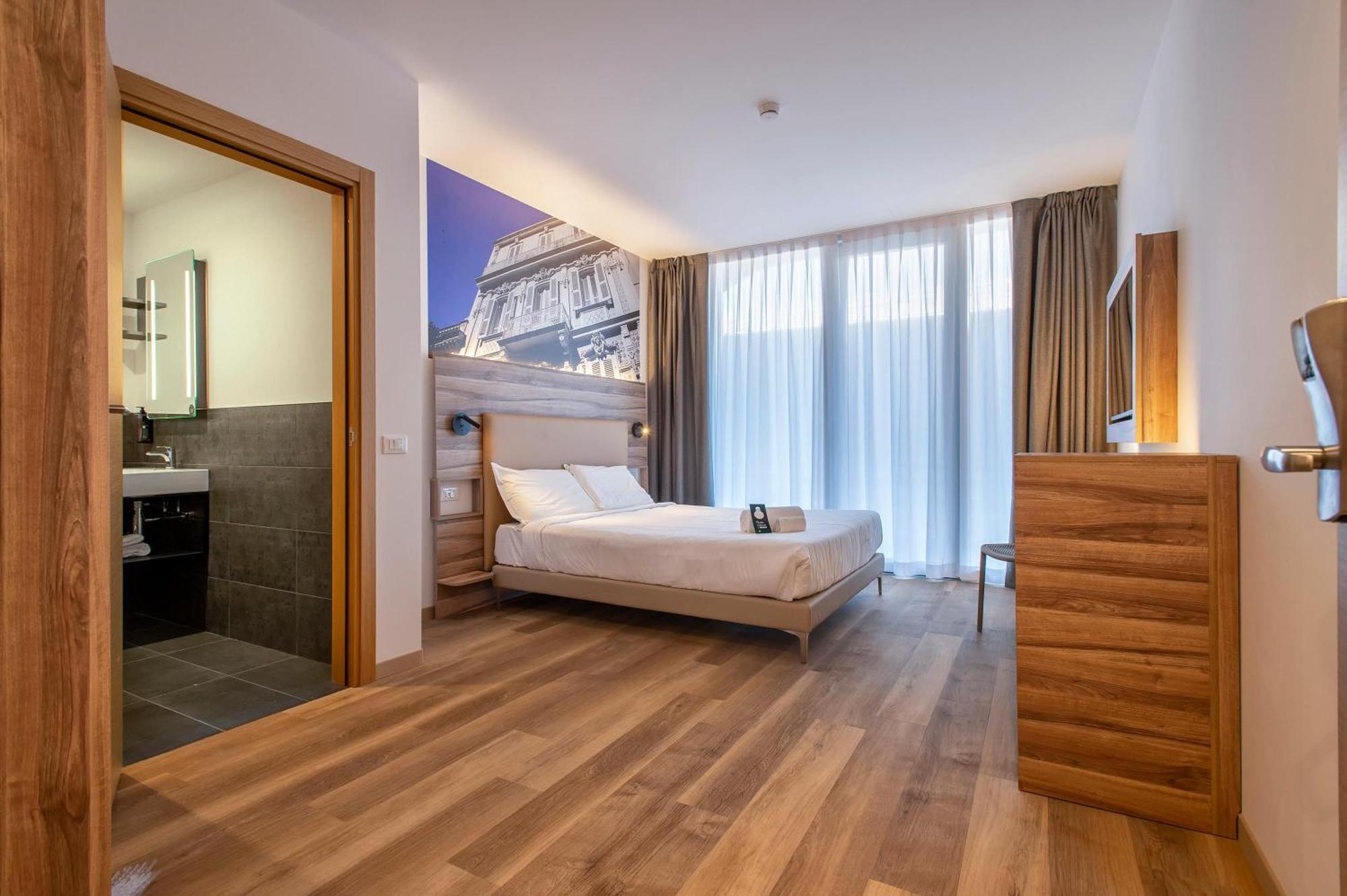 B&B Hotel 사사리 외부 사진